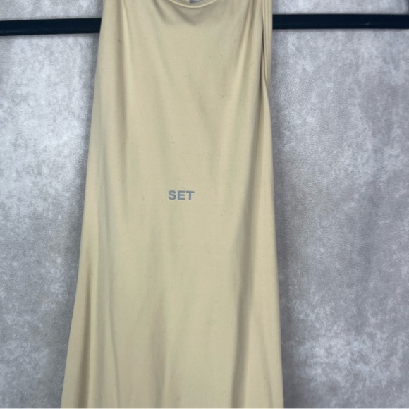 SET Active Sportbody The Dress In Stone Beige Women's Size XS - Picture 5 of 5